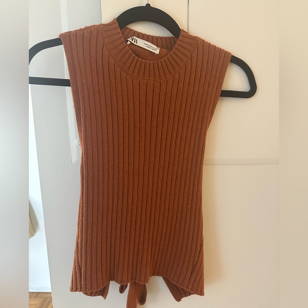 ZARA RIBBED TANK TOP